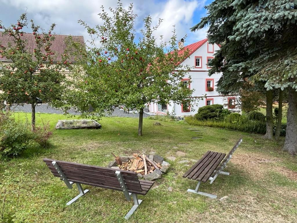 Apartmant U Bukove Hory Vernerice Exterior photo